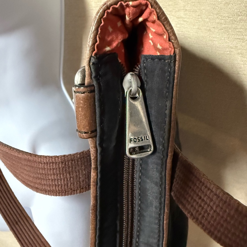 Fossil Black and Brown Quilted Shoulder Bag - Picture 5 of 5